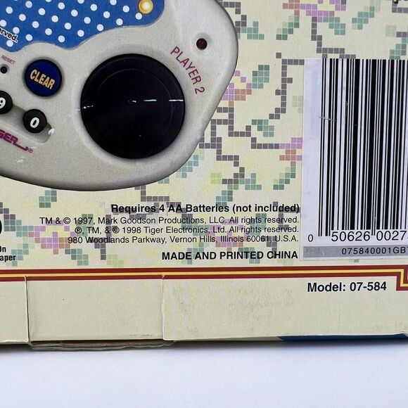 Tiger Electronics Family Feud Bonus Pack Handheld LCD Game 1998 Rare Version New - Picture 5 of 5